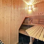 Maiti - 300m From The Sea By Interhome