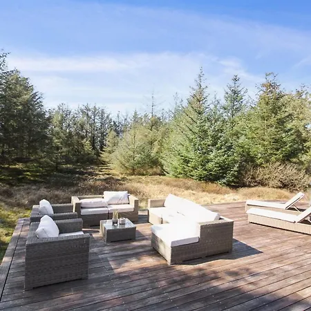 Vakantiehuis Maiti - 300m From The Sea By Interhome