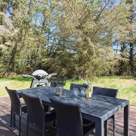 Maiti - 300m From The Sea By Interhome